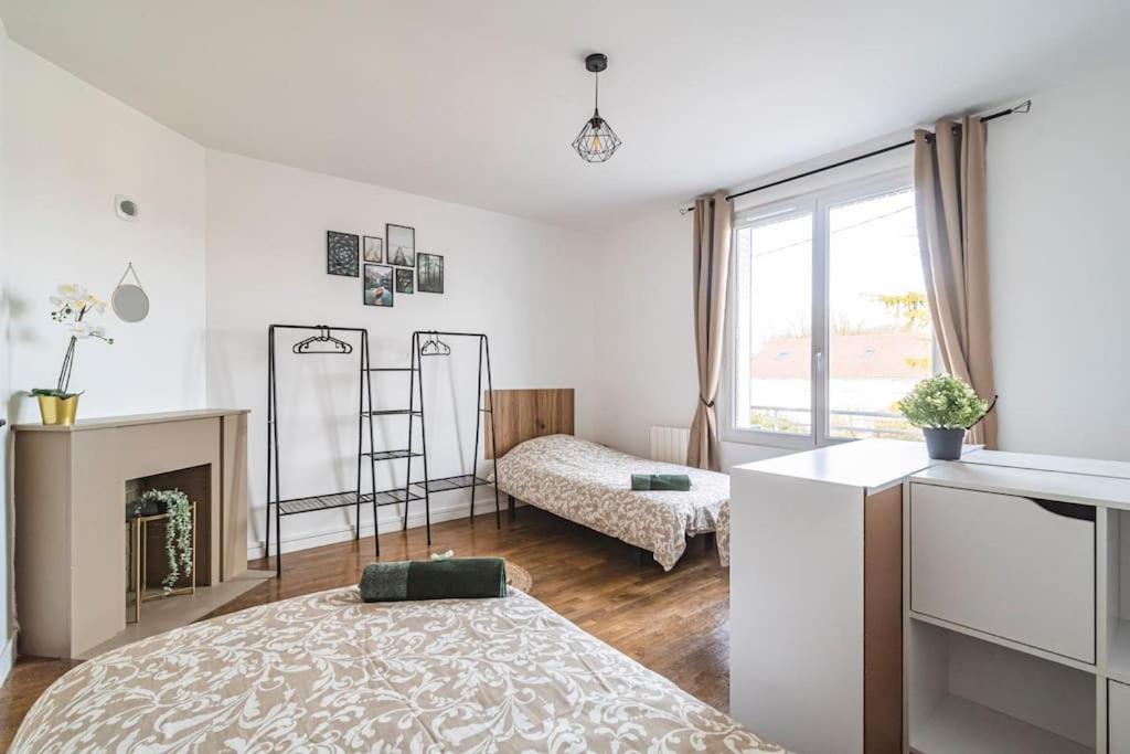Апартаменты La "Taniere" Pour 6 Personnes Isles-sur-Suippe Экстерьер фото